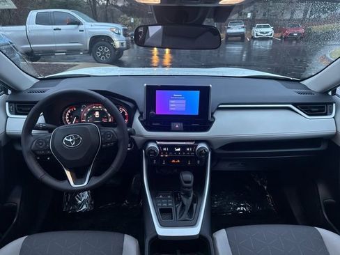 Certified 2024 Toyota RAV4 XLE w/ Convenience Package image 17