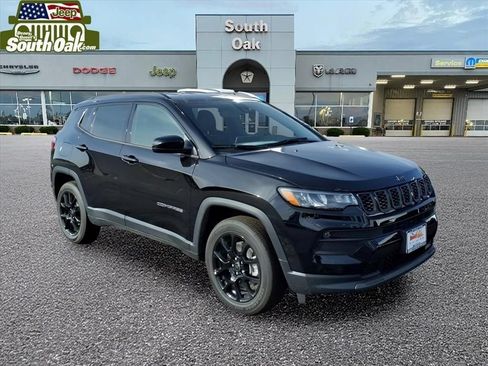 New 2026 Jeep Compass Latitude w/ Quick Order Package 29K AWD/4WD image 1