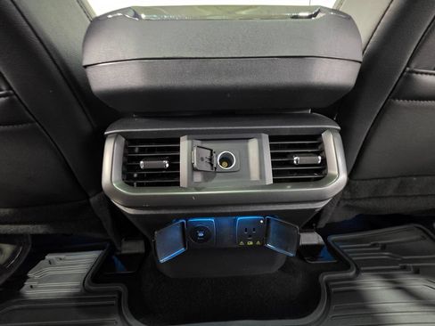 Used 2024 Ford F150 Lariat w/ Bed Utility Package AWD/4WD image 31