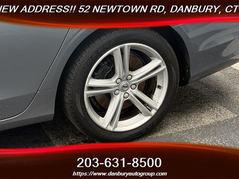 Used 2018 Volvo S90 T5 Momentum w/ Protection Package AWD/4WD image 10