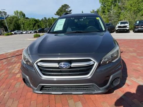 Used 2019 Subaru Outback 2.5i AWD/4WD image 4