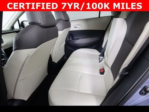 Used 2024 Toyota Corolla Cross XLE w/ Convenience Package image 12