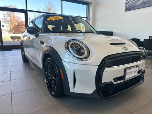 Certified 2023 MINI Cooper S image 5