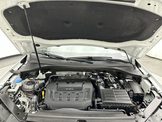 Used 2023 Volkswagen Tiguan SE AWD/4WD image 24