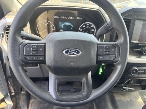 Used 2023 Ford F150 XL w/ Trailer Tow Package RWD image 7