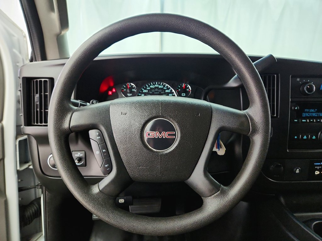 Used 2018 GMC Savana 2500 w/ Driver Convenience Package RWD image 12