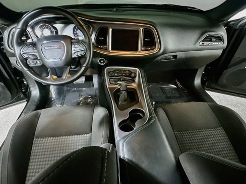 Used 2021 Dodge Challenger R/T Scat Pack RWD image 18
