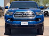 Used 2017 Toyota Tacoma TRD Sport image 2