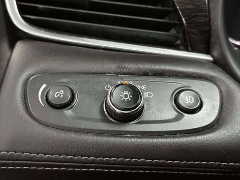 Used 2017 Buick LaCrosse Premium w/ Driver Confidence Package #2 AWD/4WD image 20