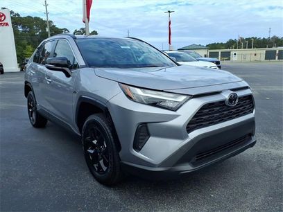 New 2025 Toyota RAV4 XLE w/ Convenience Package