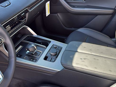 New 2026 MAZDA CX-90 Plug-In Hybrid w/ Premium Plus image 15