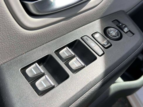 Certified 2025 Honda Pilot EX-L image 17