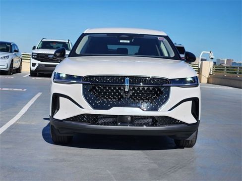 New 2026 Lincoln Nautilus Premier w/ Jet Appearance Package image 2