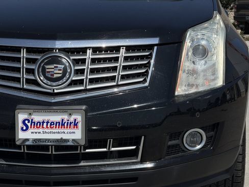 Used 2016 Cadillac SRX Premium w/ Driver Assist Package FWD image 8