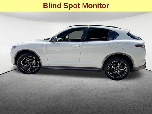 Used 2024 Alfa Romeo Stelvio Ti w/ Active Assist Plus Package AWD/4WD image 6