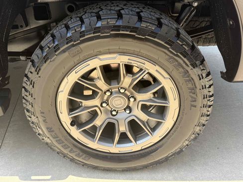 Used 2022 Ford F150 XLT w/ Equipment Group 302A High AWD/4WD image 88