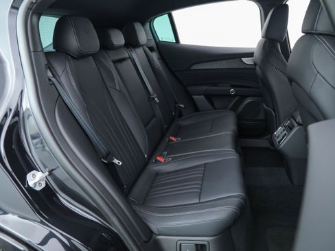 New 2025 Maserati Grecale Modena AWD/4WD image 13