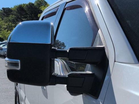 Used 2017 Ford F250 Platinum w/ Platinum Ultimate Package AWD/4WD image 13