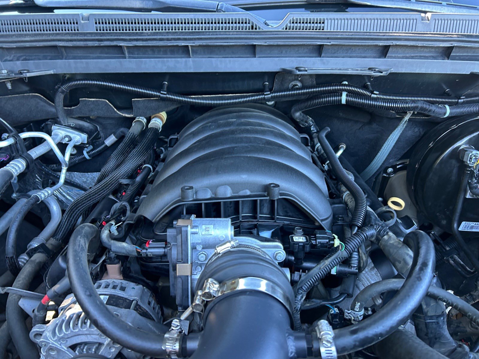 Used 2018 GMC Sierra 1500 SLT AWD/4WD image 21