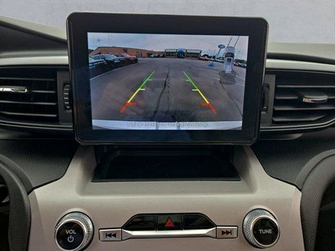 Certified 2023 Ford Explorer 4WD image 19