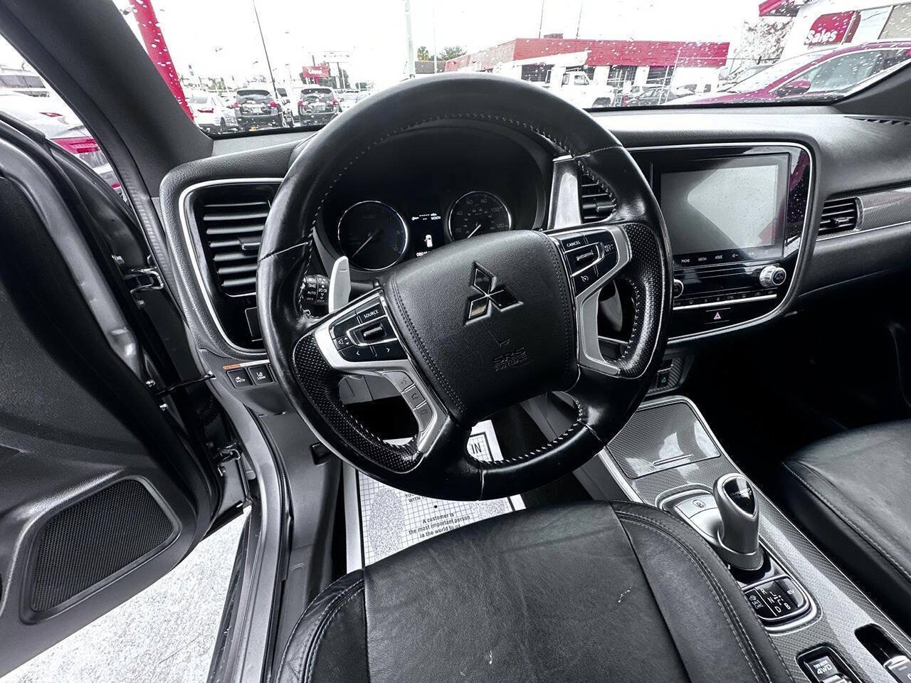 Used 2022 Mitsubishi Outlander LE AWD/4WD image 4