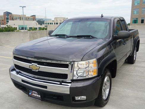 Used 2011 Chevrolet Silverado 1500 LT w/ All-Star Edition image 29