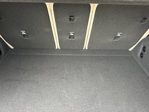 Used 2025 BMW X1 xDrive28i w/ Convenience Package image 19