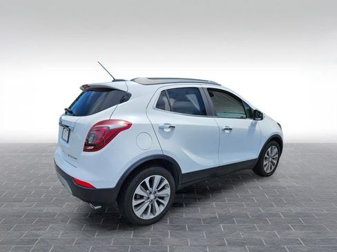 Used 2019 Buick Encore Preferred FWD image 5