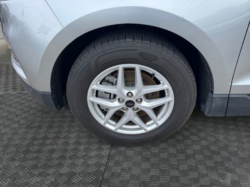Certified 2024 Ford Edge SEL AWD/4WD image 19