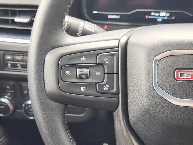 Used 2024 GMC Yukon XL AT4 AWD/4WD image 28
