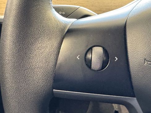 Used 2021 Tesla Model 3 Long Range image 20