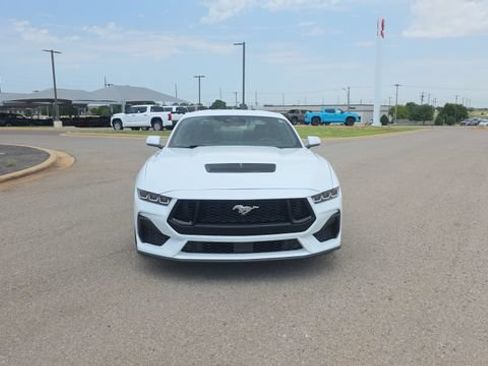Used 2024 Ford Mustang GT Premium RWD image 3