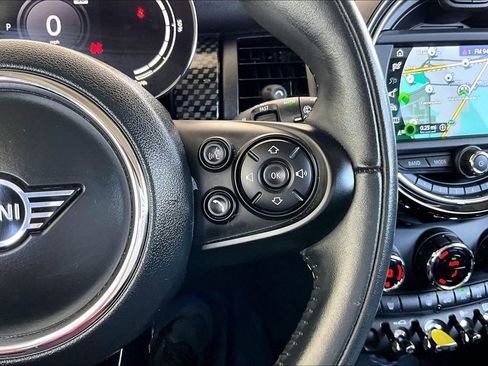 Used 2021 MINI Cooper SE w/ 6.5" Touchscreen Package FWD image 12