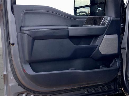 Used 2024 Ford F250 Lariat w/ Chrome Package AWD/4WD image 20