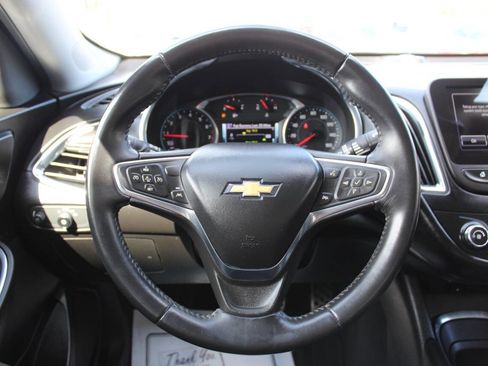 Used 2017 Chevrolet Malibu LT w/ Leather Package image 23