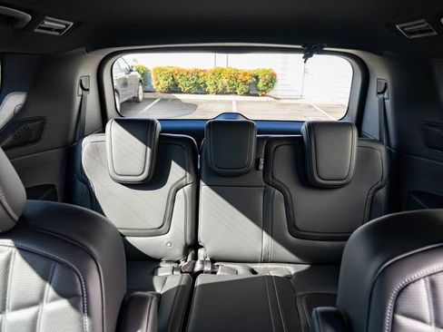 New 2026 Nissan Armada PRO-4X w/ Captain's Chari Seat Package AWD/4WD image 23