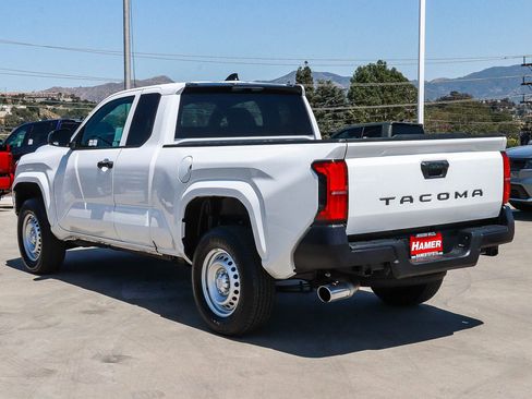 Certified 2025 Toyota Tacoma SR RWD image 5
