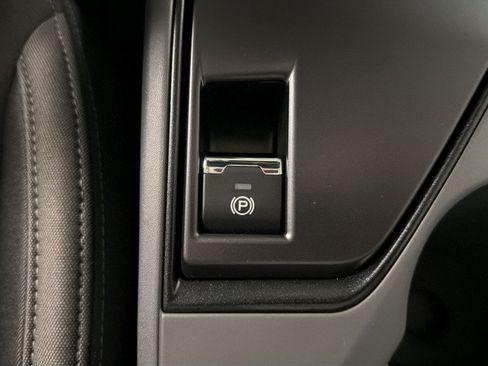 New 2026 Subaru Crosstrek 2.5i Premium AWD/4WD image 37