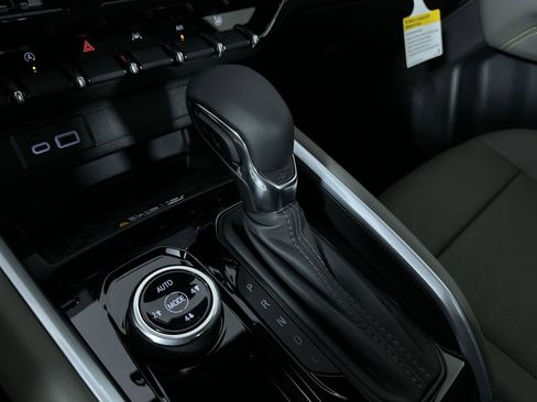 New 2026 Chevrolet Colorado ZR2 w/ Technology Package image 51