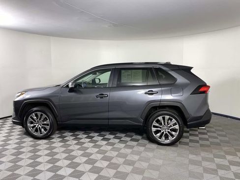 Used 2023 Toyota RAV4 XLE Premium FWD image 5