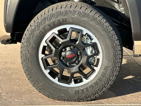 New 2026 Toyota Tacoma TRD Off-Road image 33