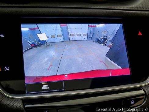 Certified 2024 Cadillac XT5 Premium Luxury image 16