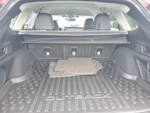 Certified 2024 Subaru Outback Limited AWD/4WD image 8
