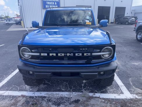 Used 2021 Ford Bronco Outer Banks image 1