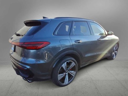 New 2025 Audi SQ5 Premium Plus image 8