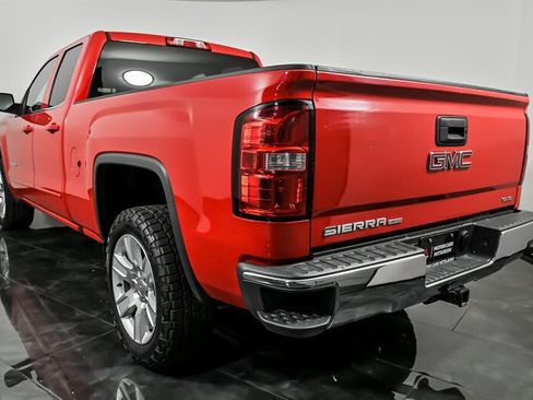 Used 2019 GMC Sierra 1500 SLE w/ SLE Value Package AWD/4WD image 7