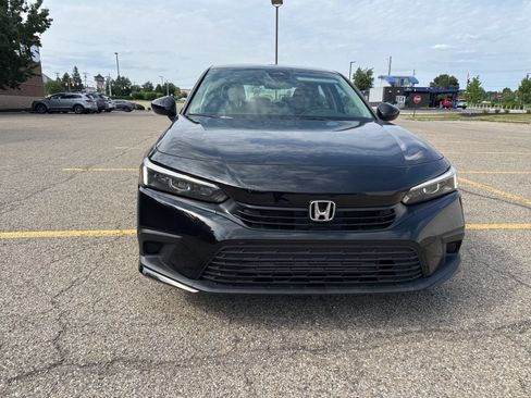 Used 2024 Honda Civic EX image 12