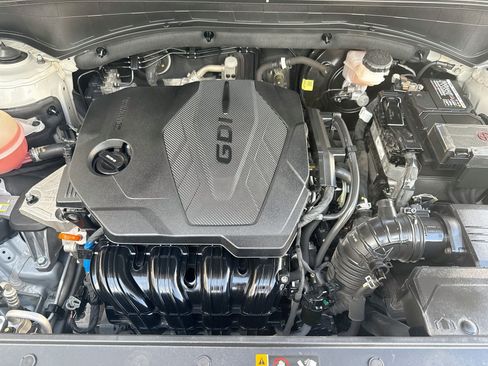 Used 2022 Hyundai Santa Fe SEL w/ Convenience + Premium Package FWD image 34