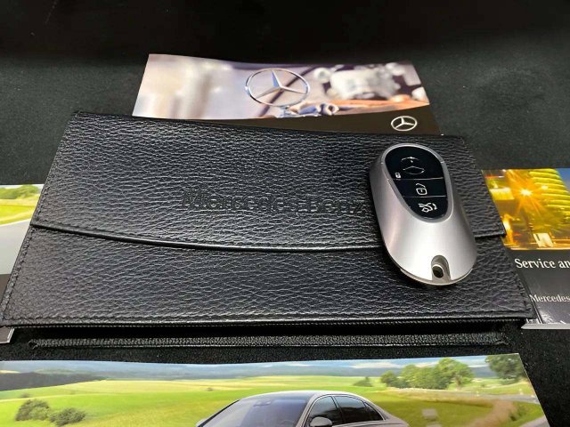 Used 2023 Mercedes-Benz S 500 4MATIC w/ AMG Line image 12