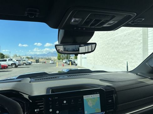 Used 2022 Chevrolet Silverado 1500 ZR2 w/ Technology Package AWD/4WD image 13